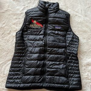Patagonia x Mumm Napa vest